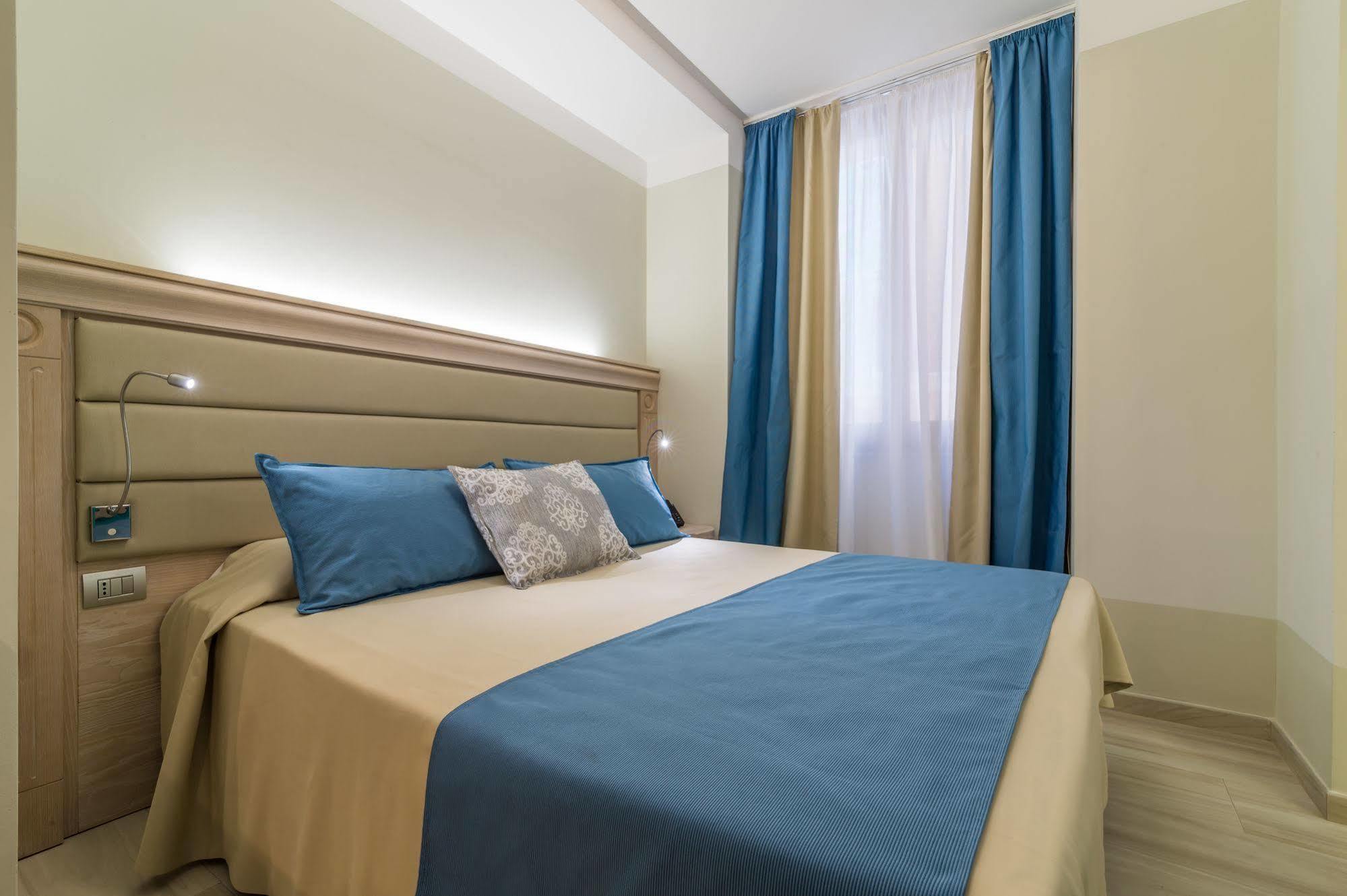 L'Ambasciata Hotel De Charme Cagliari Extérieur photo